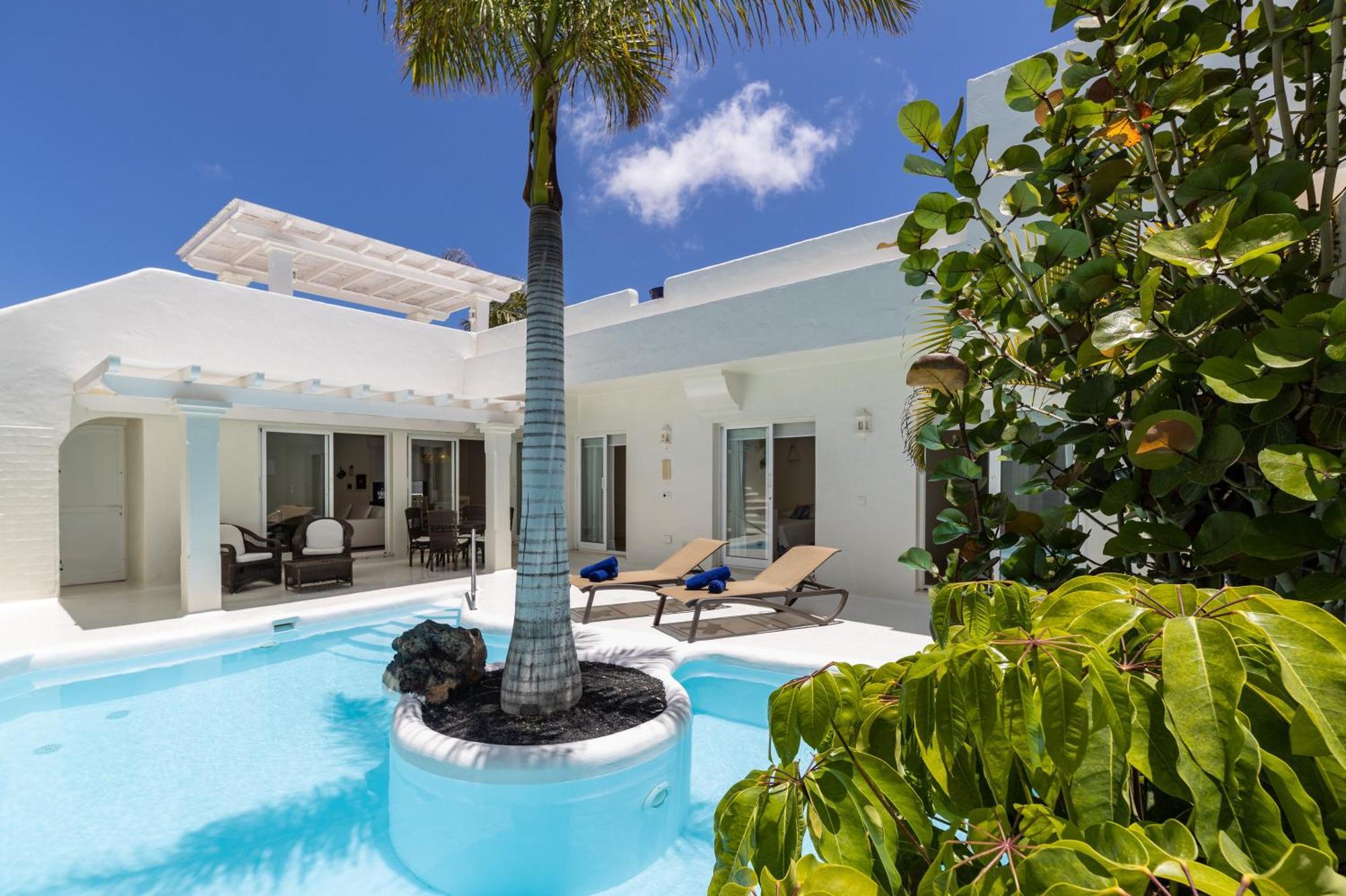 Katis Boutique In Bahiazul Resort Corralejo