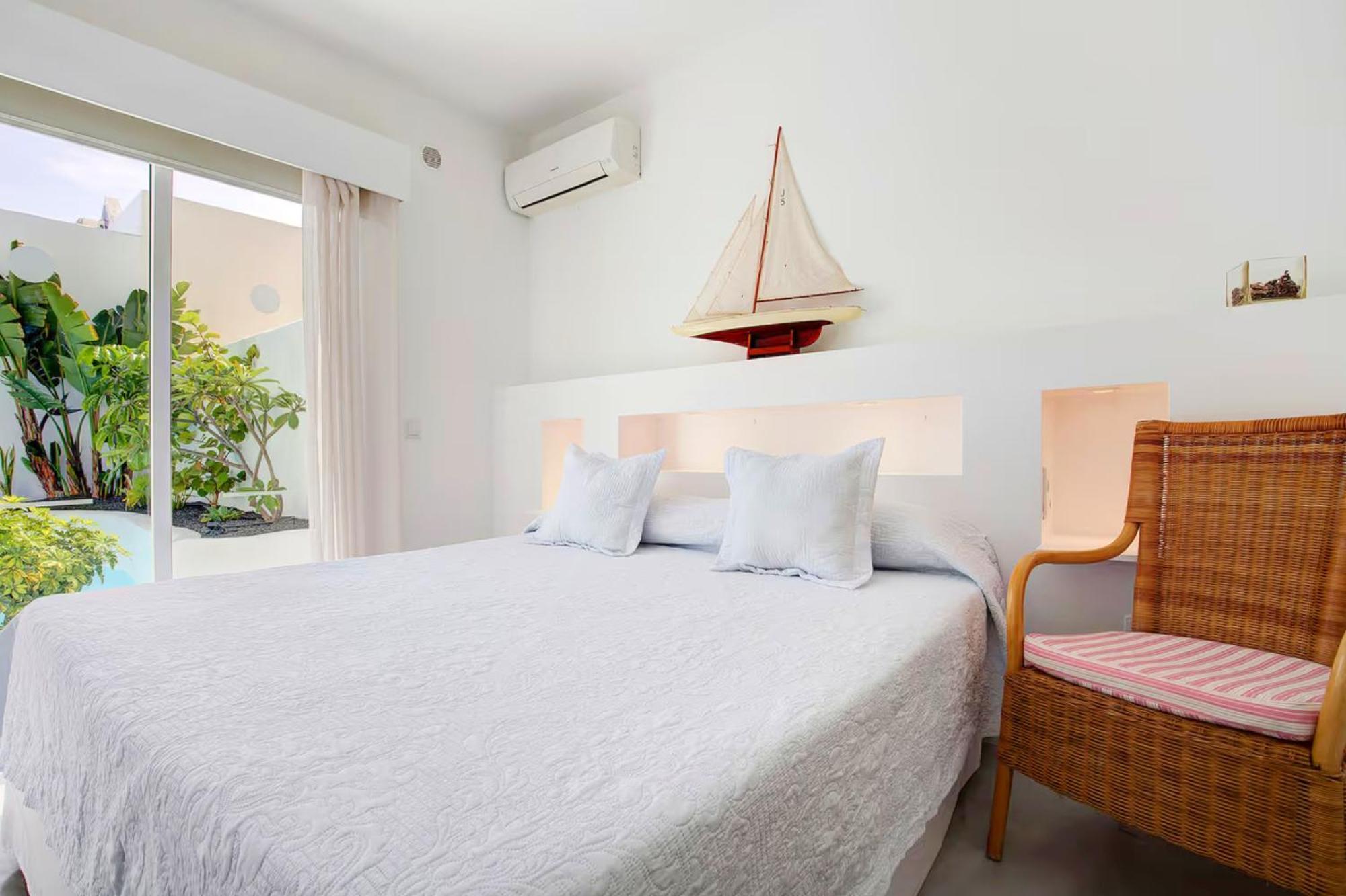 Katis Boutique In Bahiazul Resort Corralejo