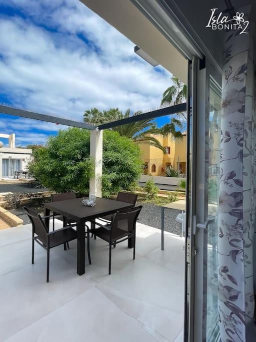 B-rent Alisios Playa Crispy Sunny * Corralejo
