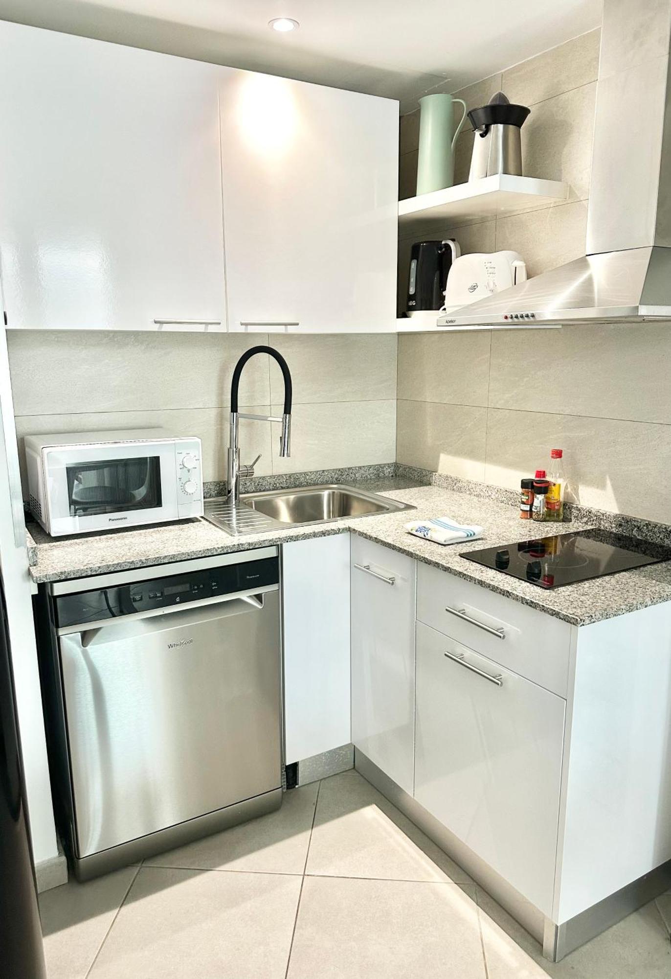 Apartment Caramel Cookie Con Piscina, Doble Terraza, Parking Y Wifi *