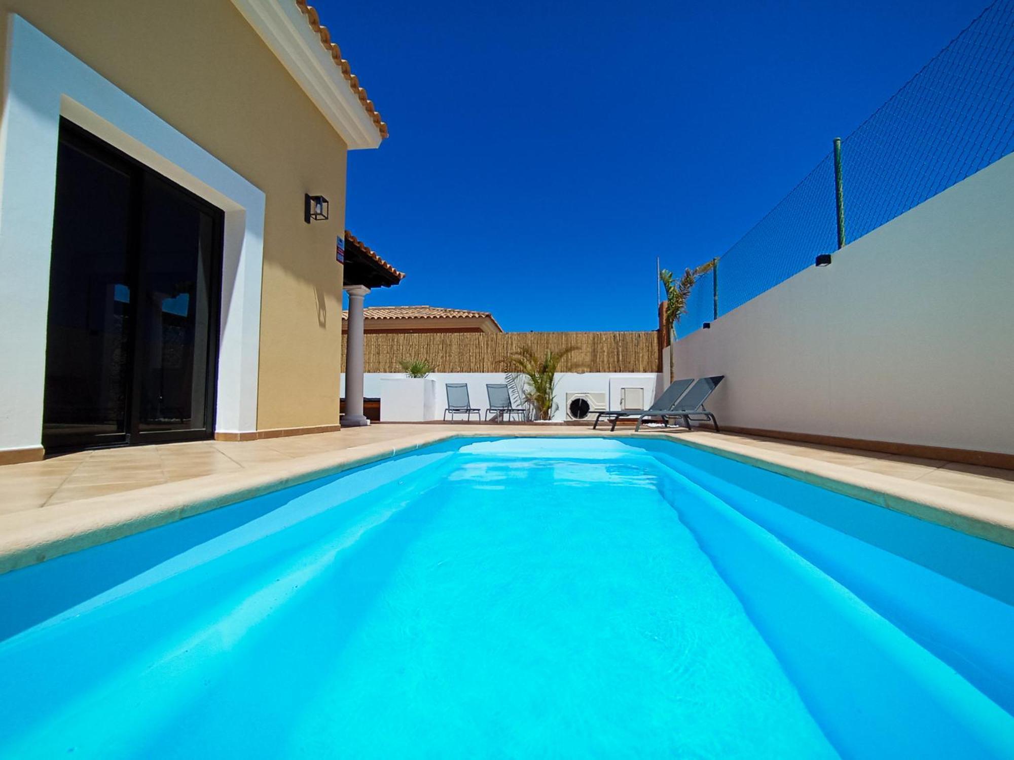 Surf Dream Villa *