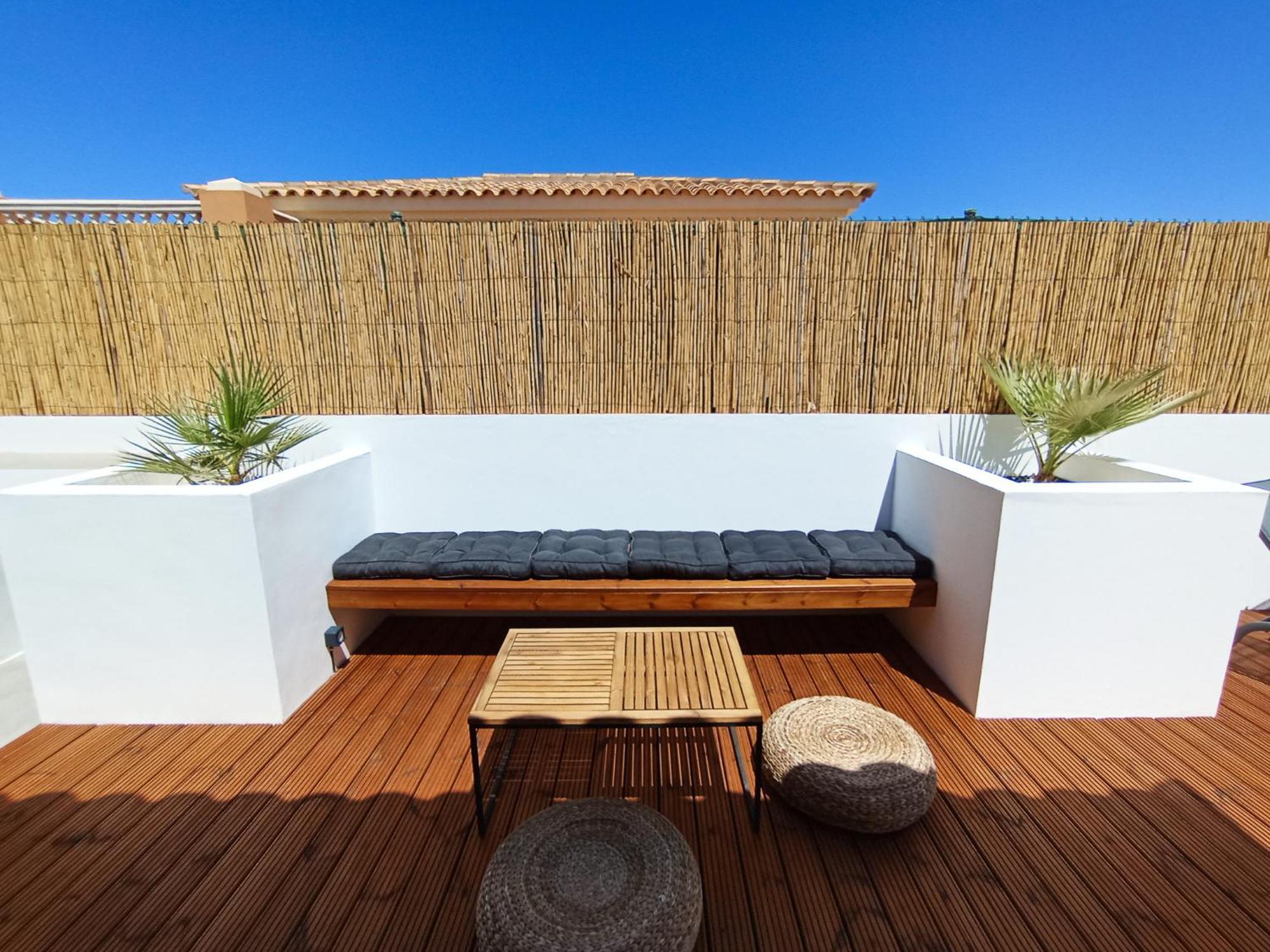 Surf Dream Villa *