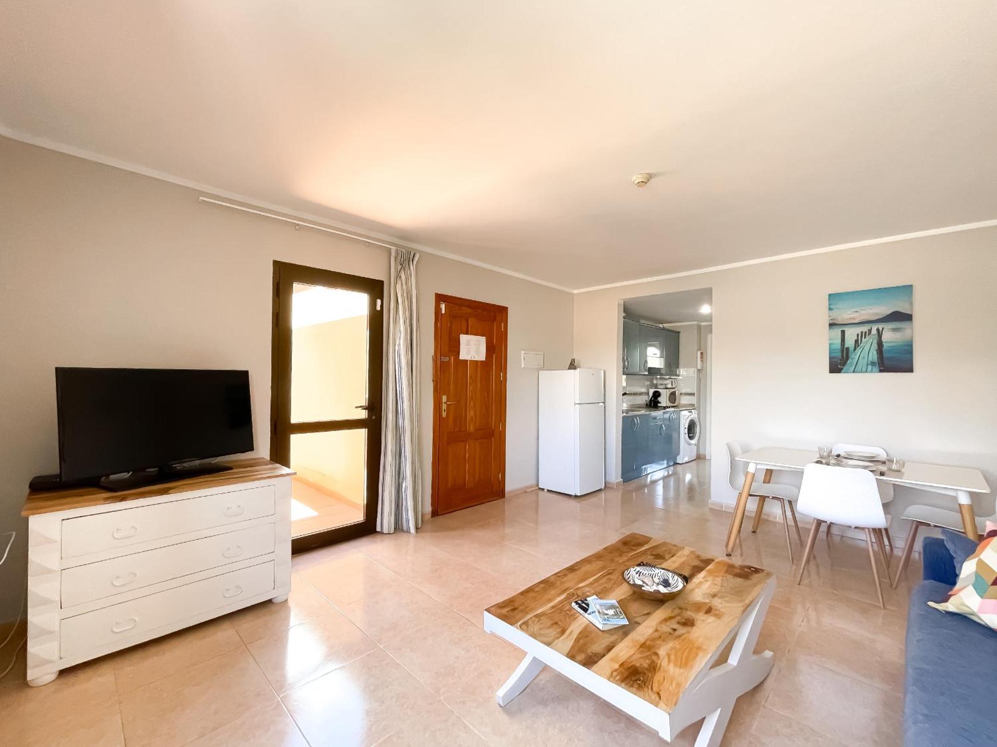 B-rent Casa Angela Pool View *