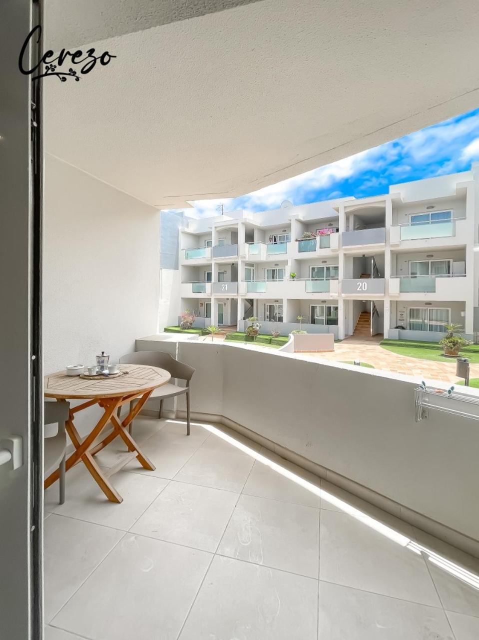 Apartment B-rent Sun Cerezo Pool Corralejo