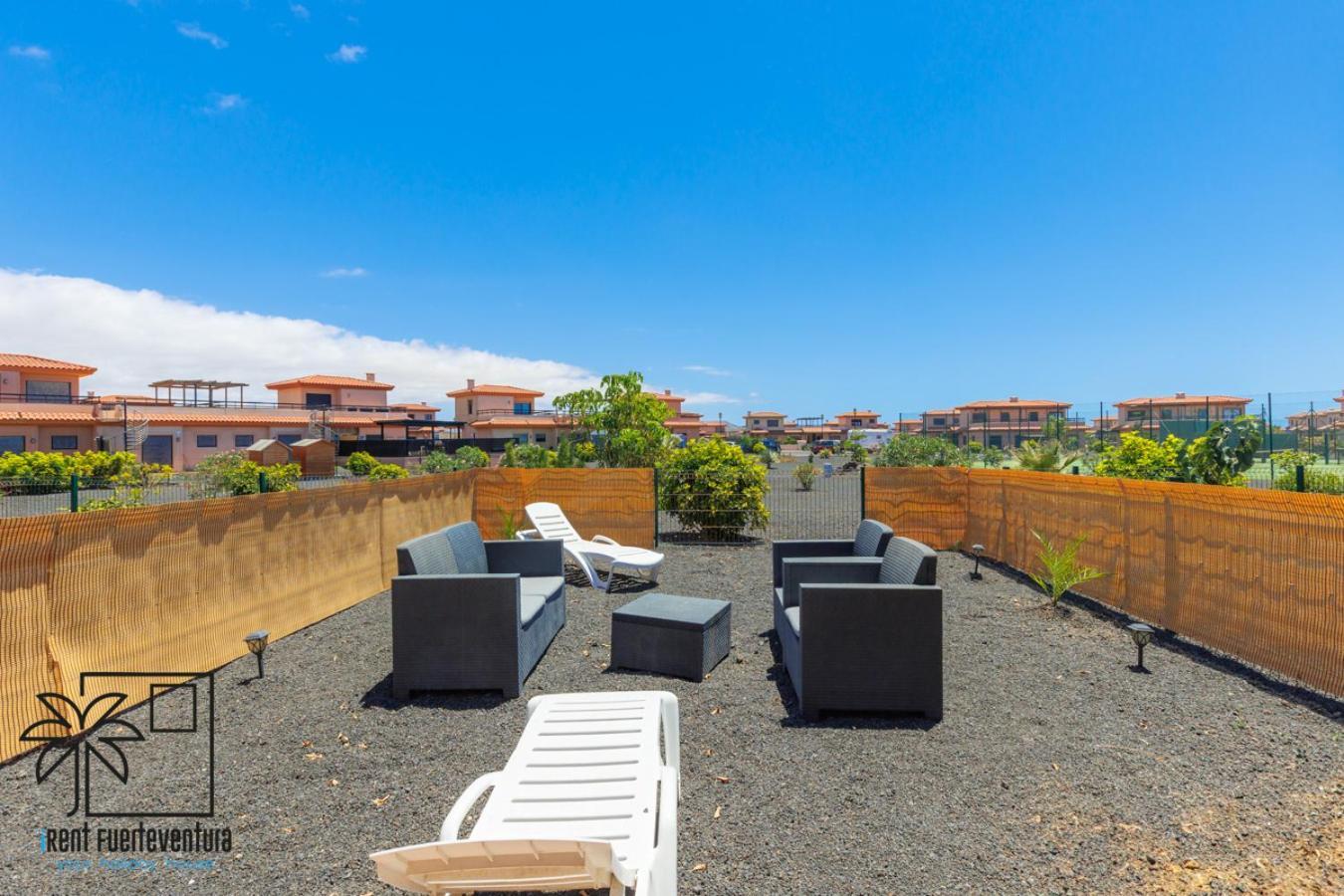 Casa De Los Viajeros Majanicho Irent Fuerteventura Holiday home *