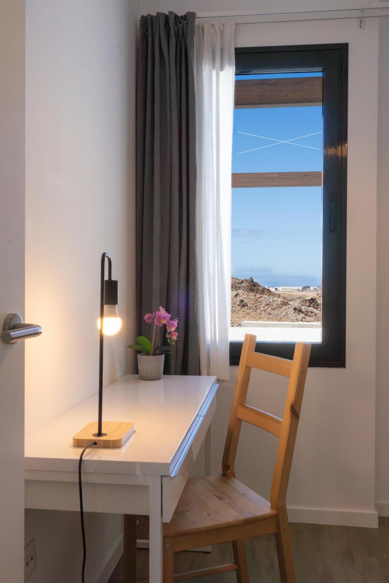 El Palmeral - House With Pool In * Corralejo