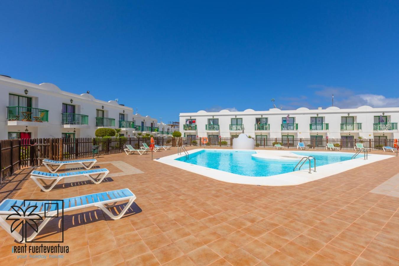 Apartment Tiffany Pool View & Wifi By Irent Fuerteventura *