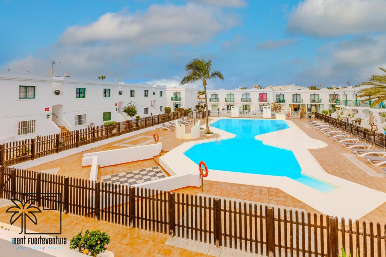 Tiffany Pool View & Wifi By Irent Fuerteventura Apartment