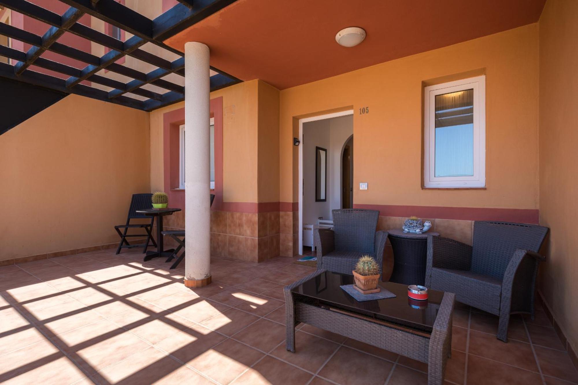 Duplex - Solarium & Pool Holiday home