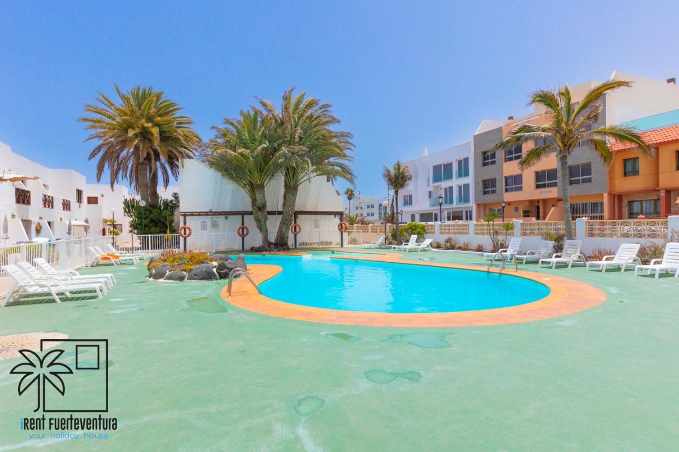 21 Ineika Irent Fuerteventura * Corralejo