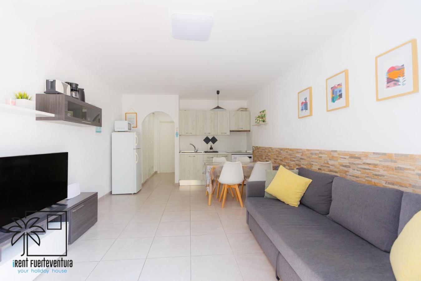 21 Ineika Irent Fuerteventura Corralejo