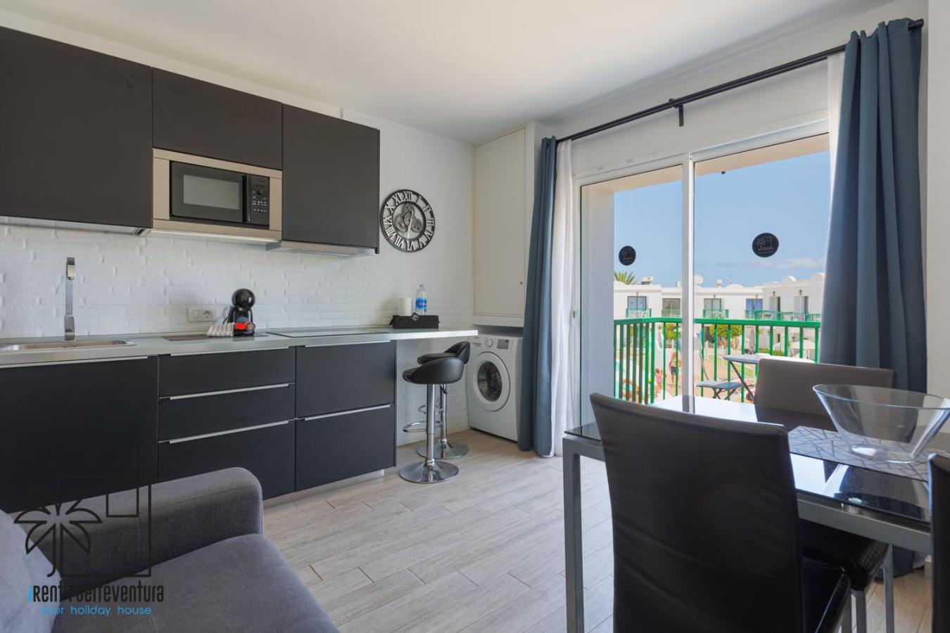 Butterfly Pool View & Wifi By Irent Fuerteventura Apartment *