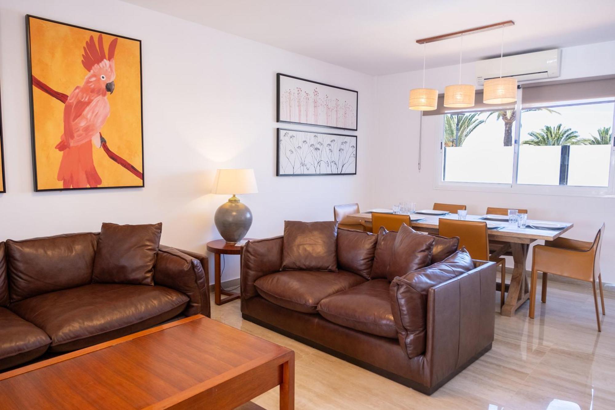Privada En Un Entorno Unico Villa *