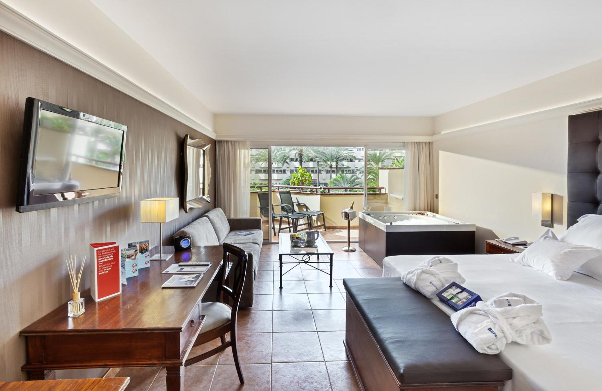 Barcelo Bay - Adults Only Hotel 4*
