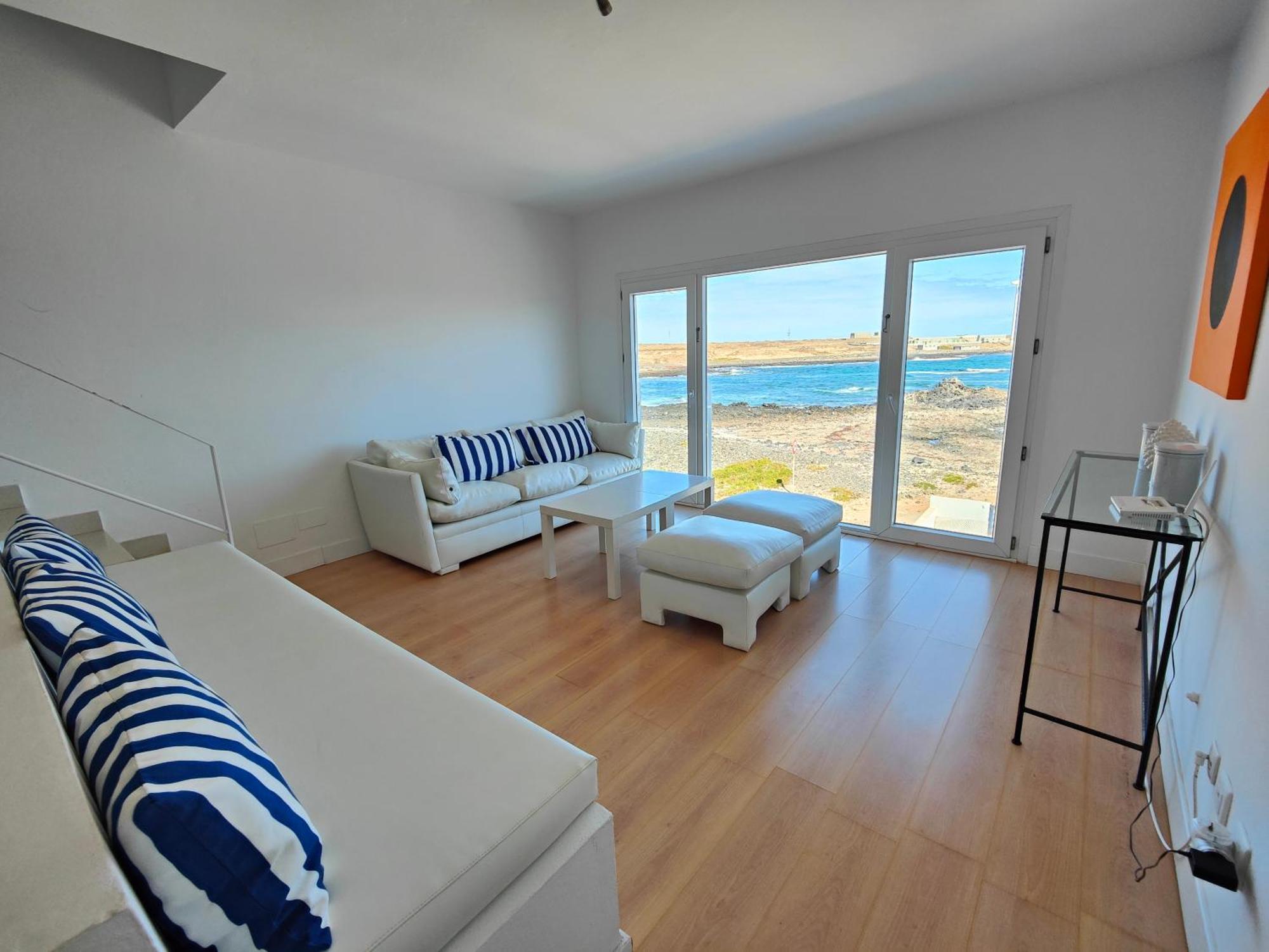 Blue Breeze House With Pool Facing Sea Corralejo