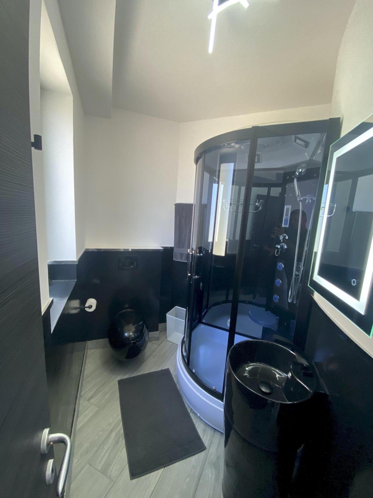 Poseidon With Private Heated Pool, Sauna And Stunning Volcano Views By Amazzzing Travel Corralejo