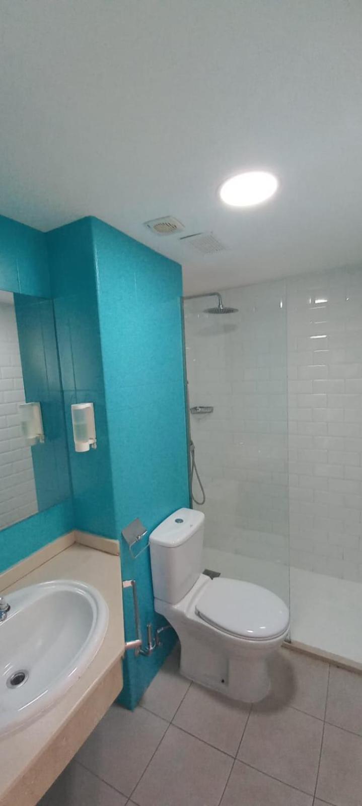 Atlantic Garden Andrew Pool Air Conditioning Holiday home *
