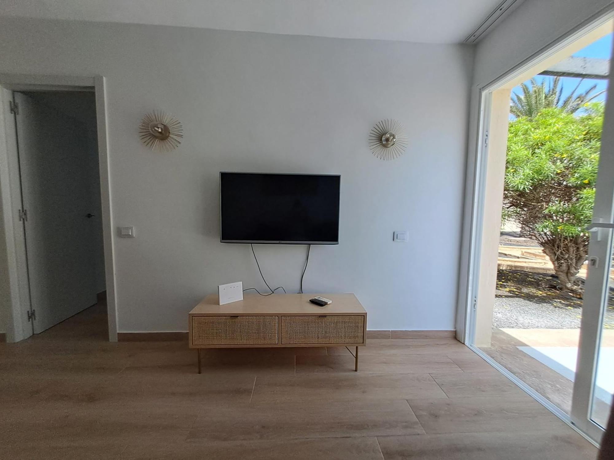 Homeforguest Alisios 1 Con Piscina En