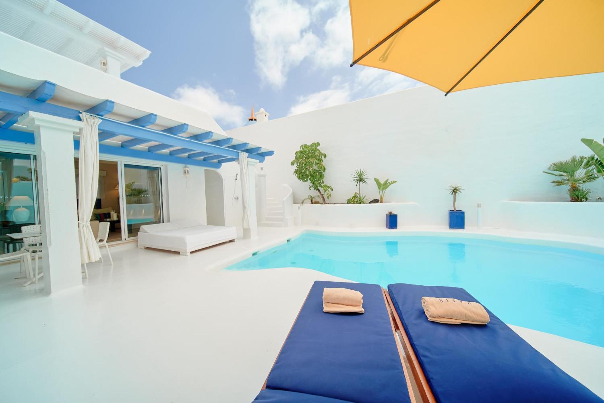 Katis Boutique In Bahiazul 4*