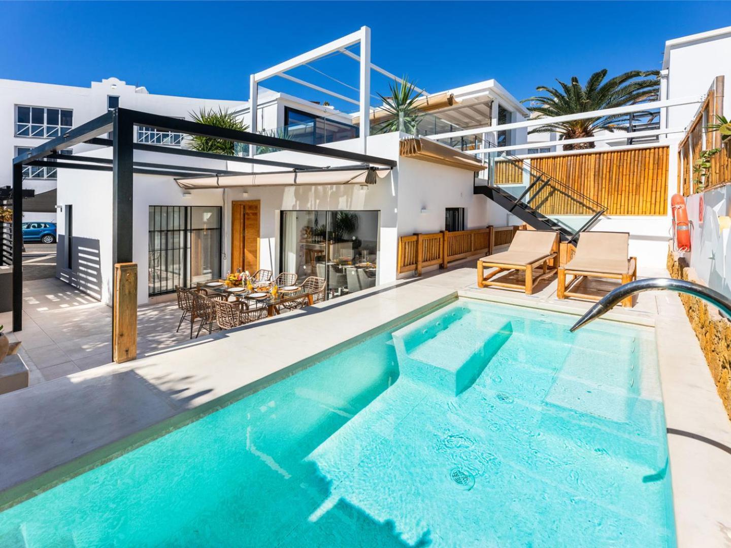 Luxury Sunrise Private Pool By Holidays Villa Corralejo