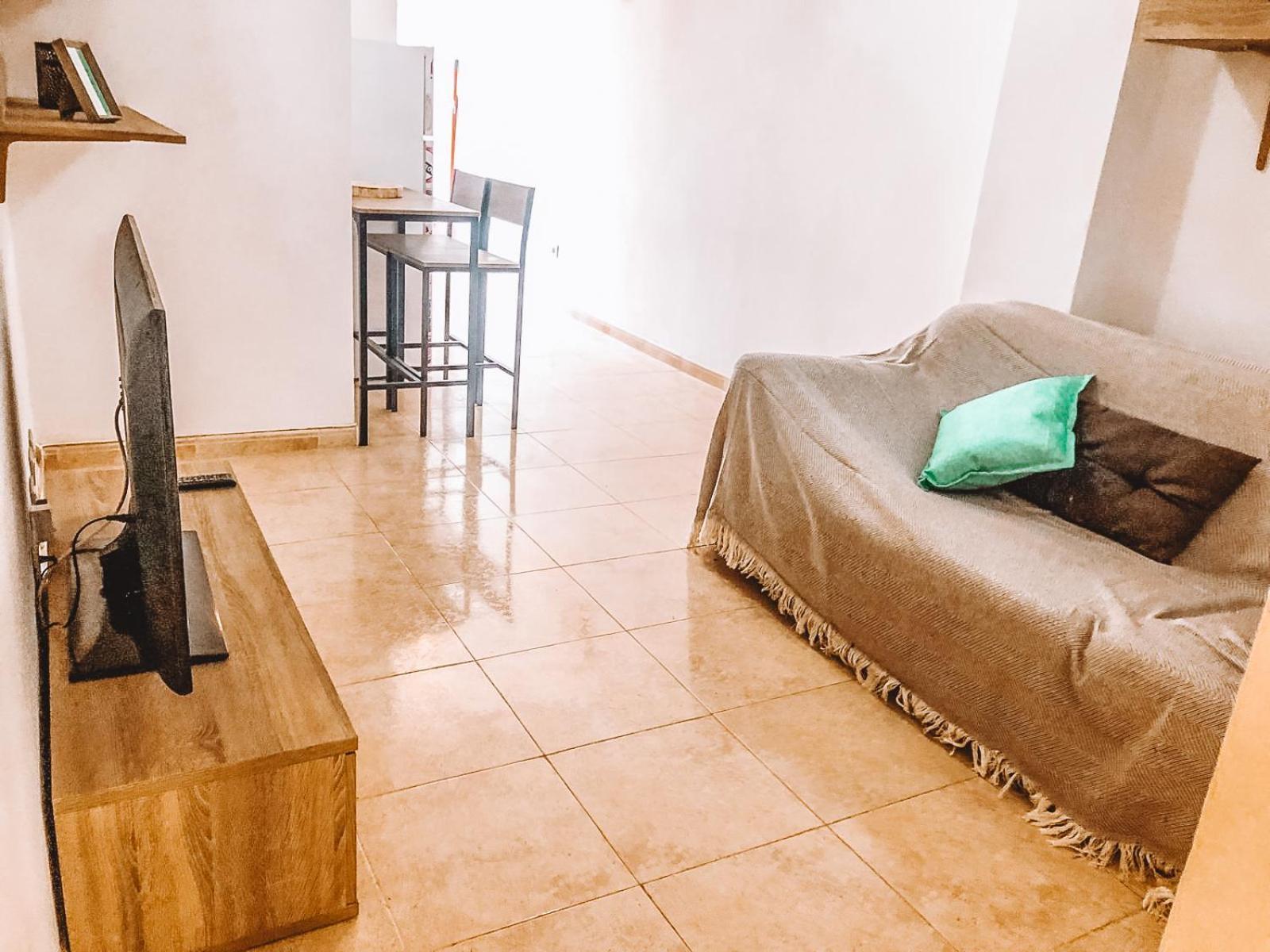Bamboo Apartment *
