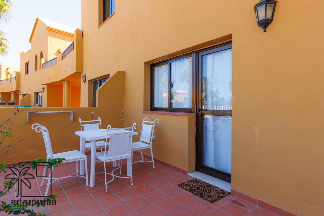 Casa La Rosa Papagayo Irentfuerteventura