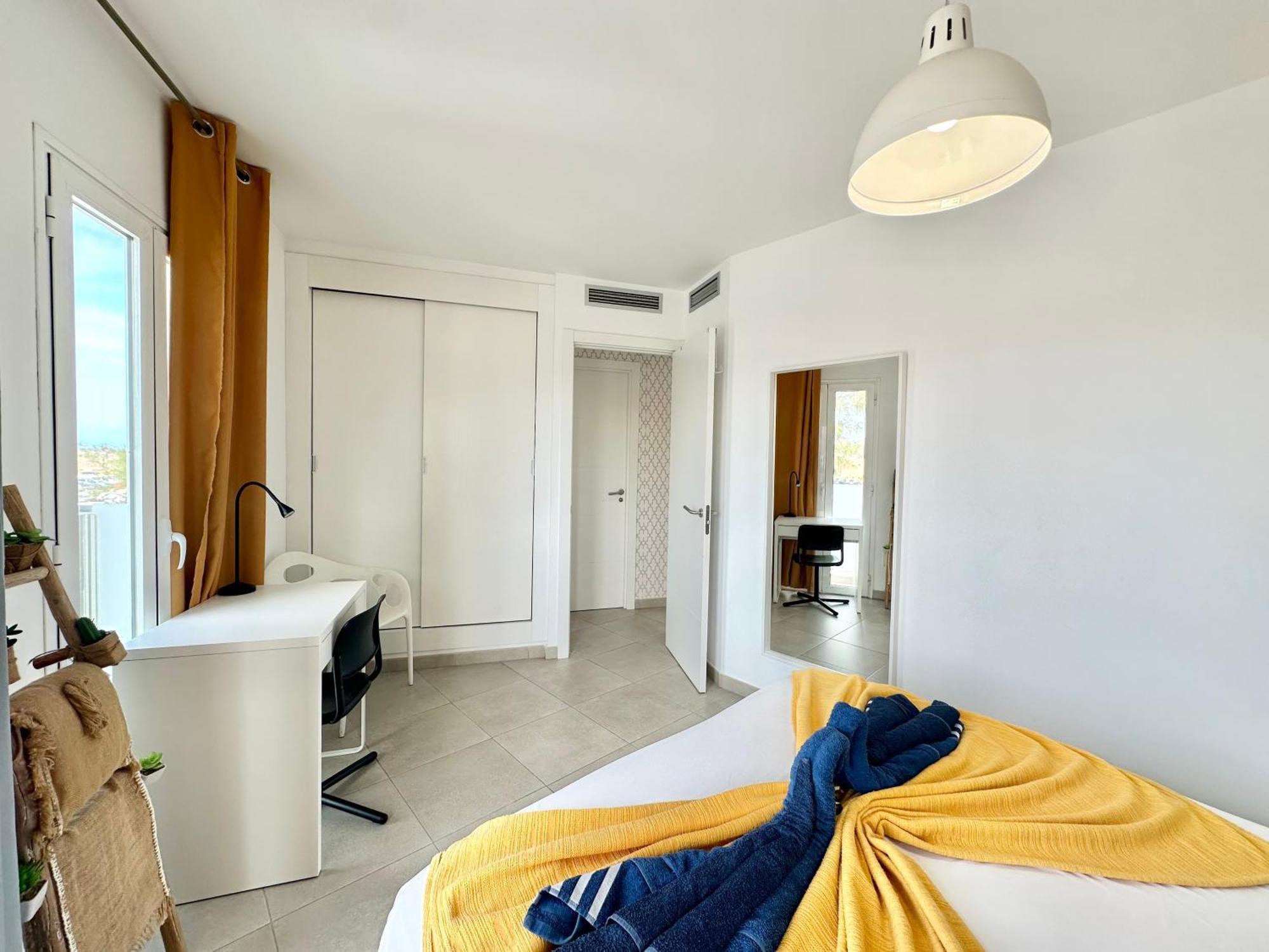 Apartment Candy Pop - Pool, 2 Terraces,desk And High Speed Internet Corralejo