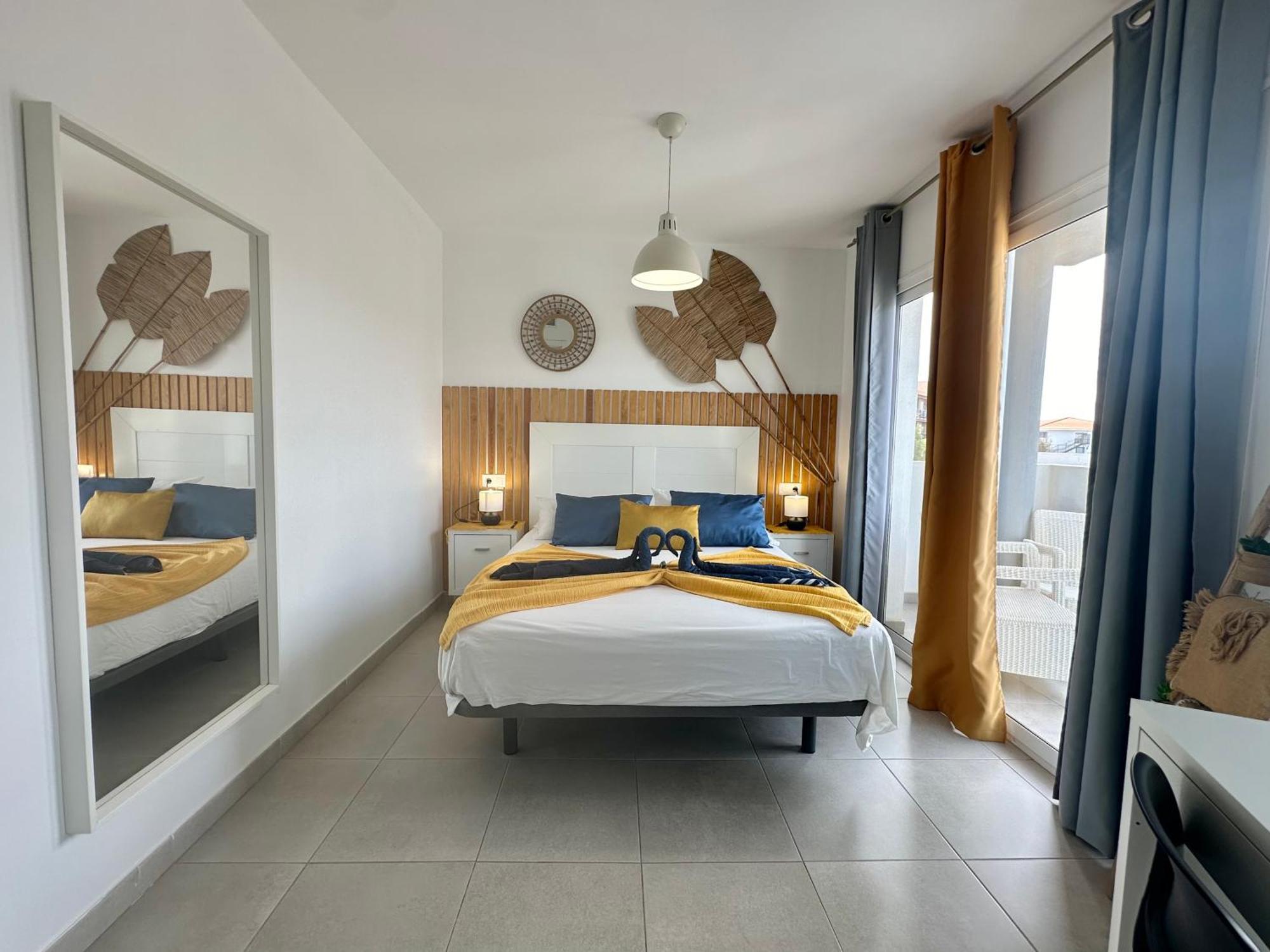 Candy Pop - Pool, 2 Terraces,desk And High Speed Internet * Corralejo