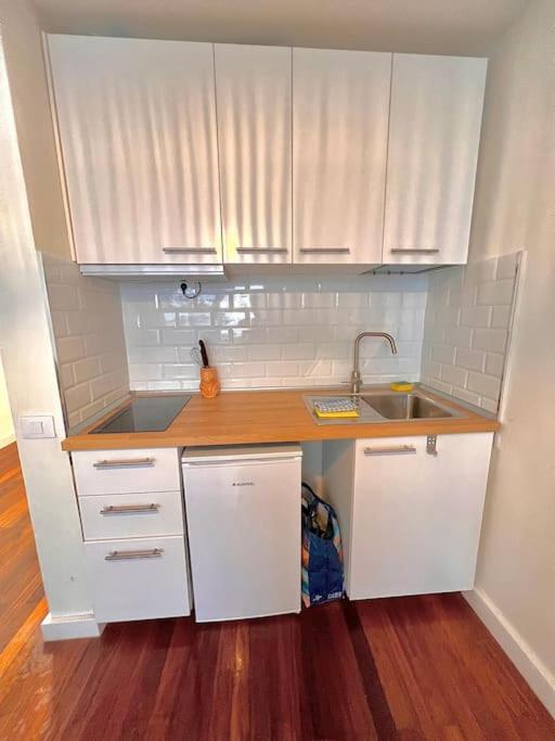 2 Bedroom Flat Close To The Sea Apartment *