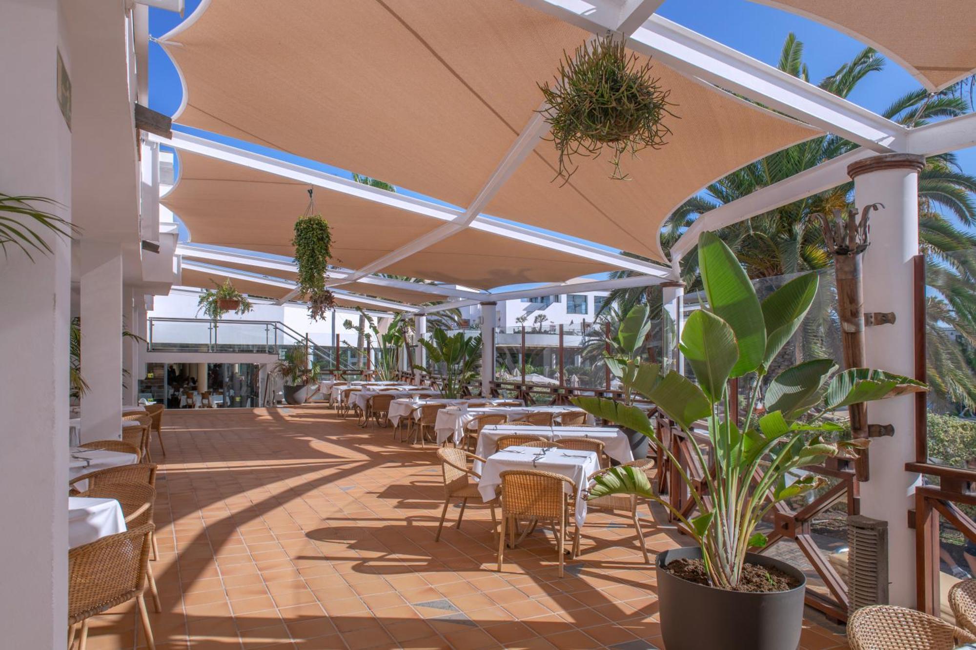 Aparthotel Marismas De 3*