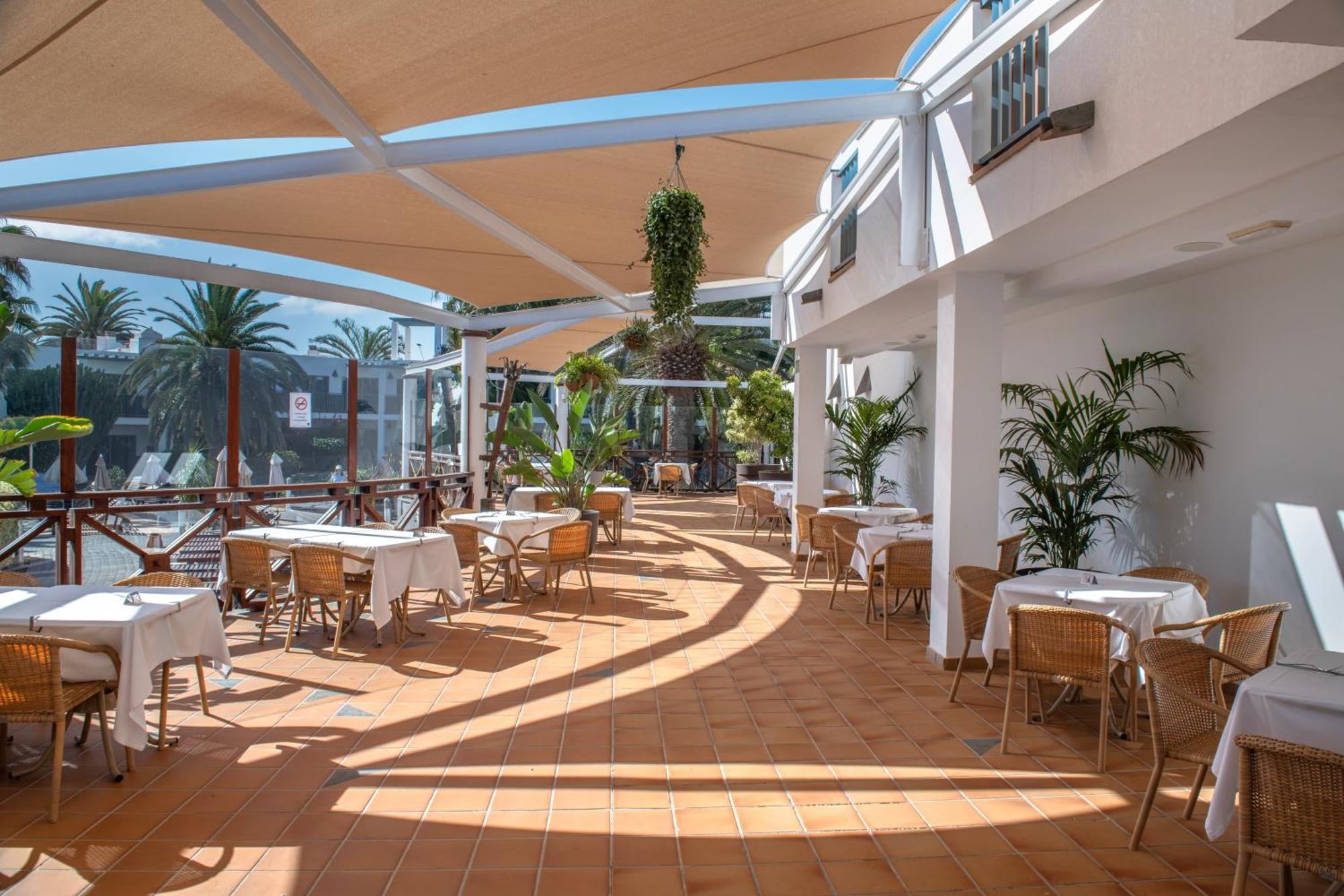 Aparthotel Marismas De 3*
