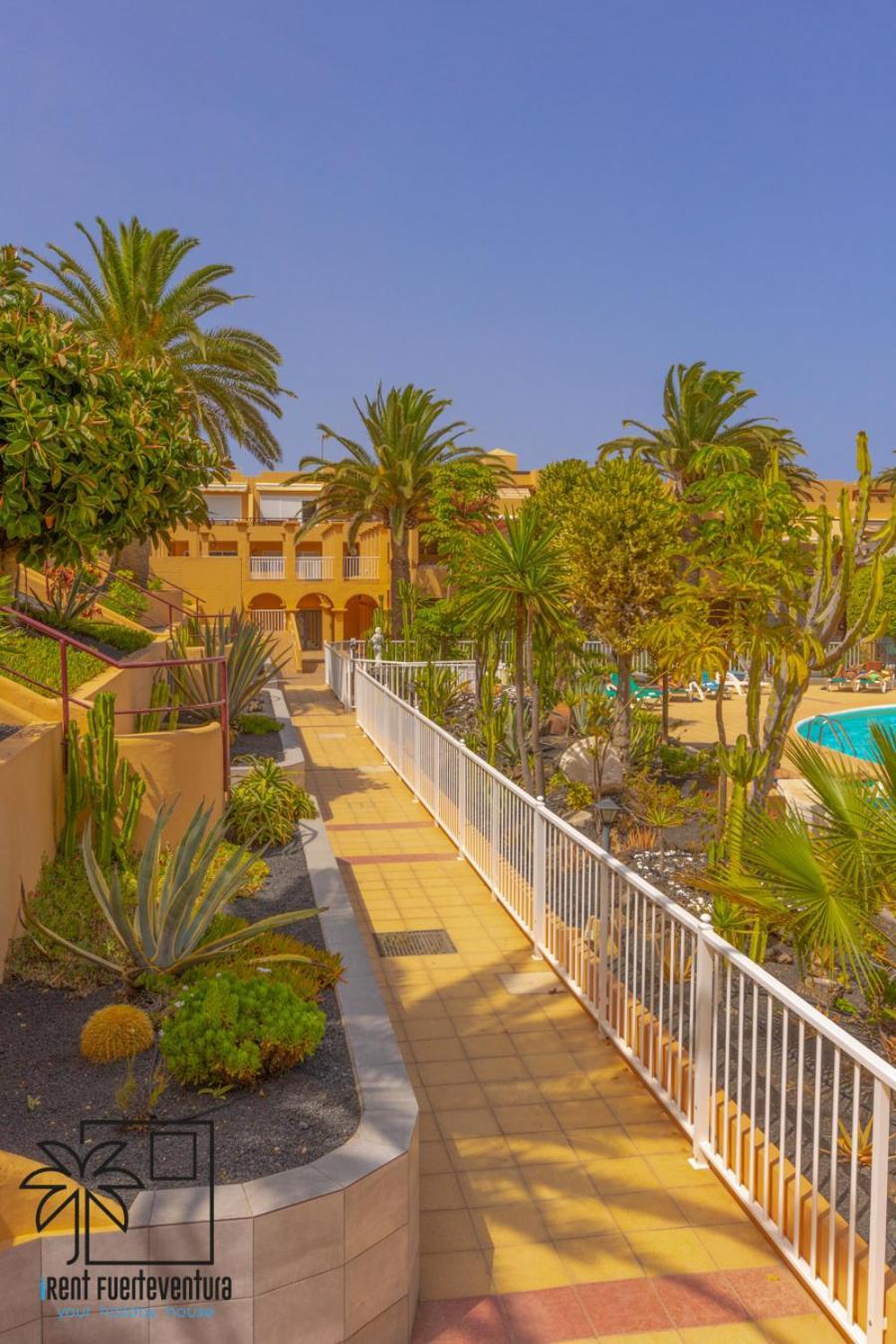 Hola Bent Pool And Terrace Irent Fuerteventura Apartment *