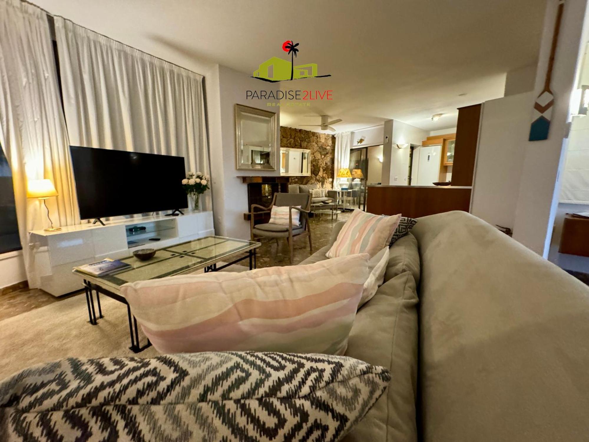 Bella Vista Villa *