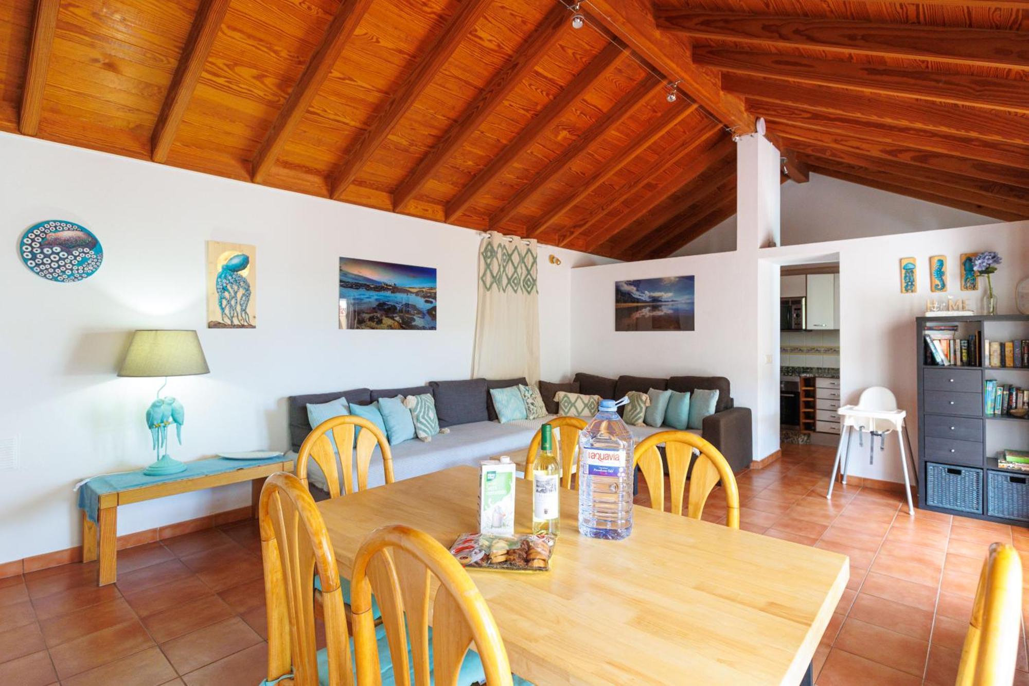 Villa Private With Heated Pool & Terrace View