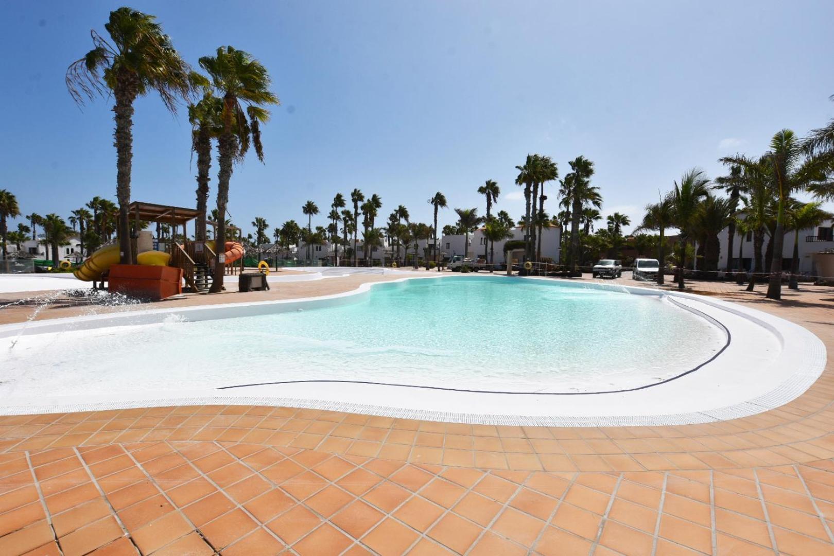 Book Jet - Oasis Dunas Relax & Maxi Pool * Corralejo