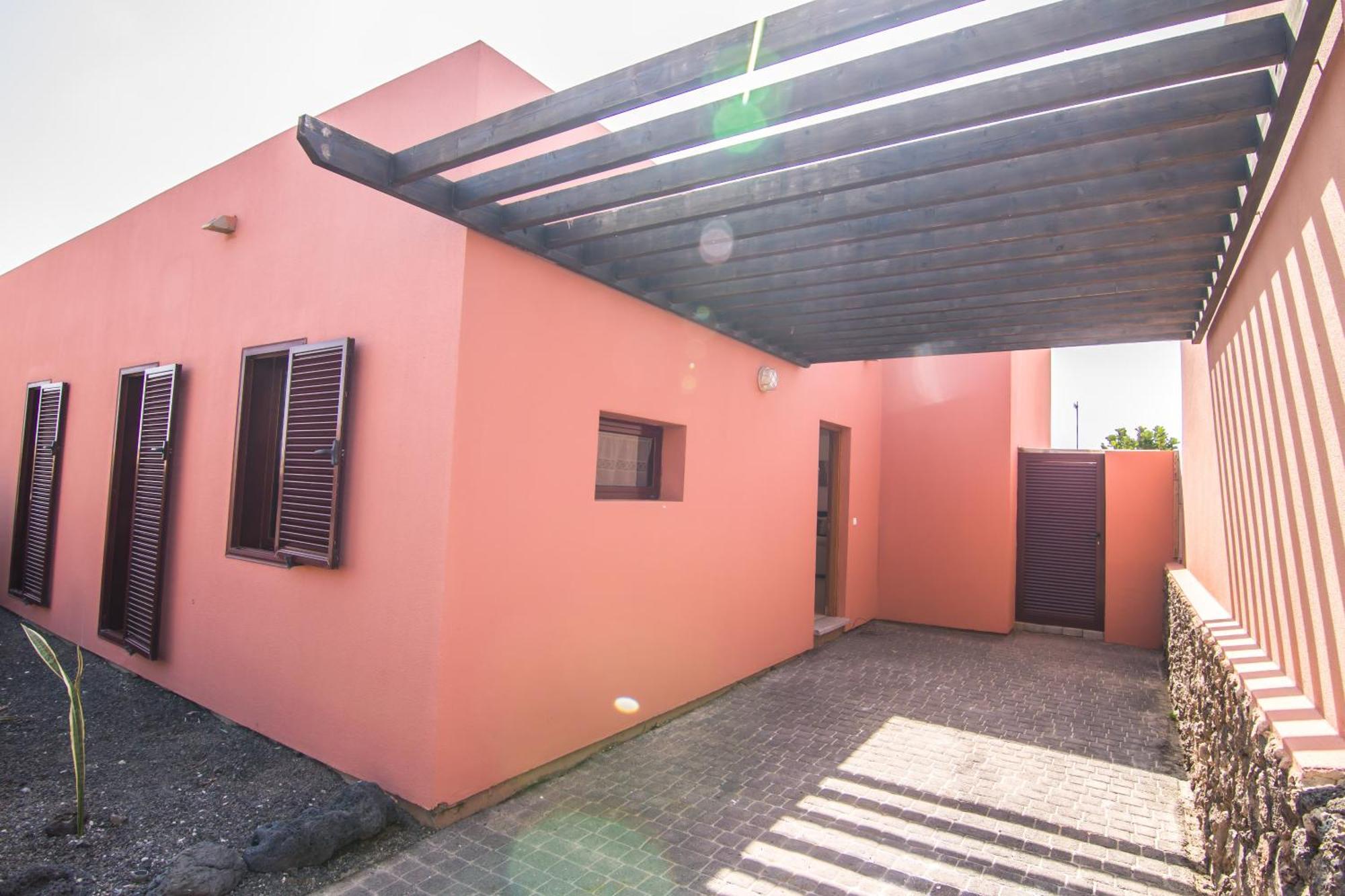 Anju De Tres Con Piscina Corralejo