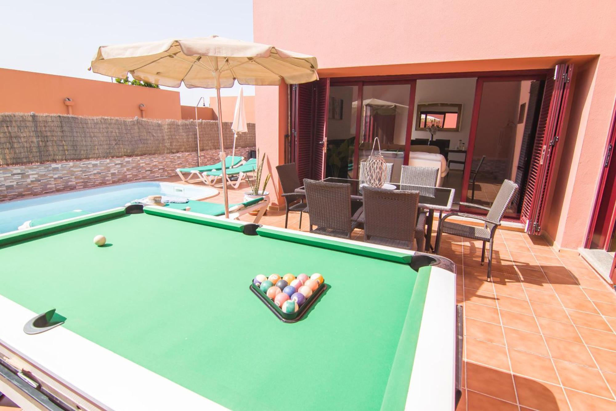 Anju De Tres Con Piscina Villa *