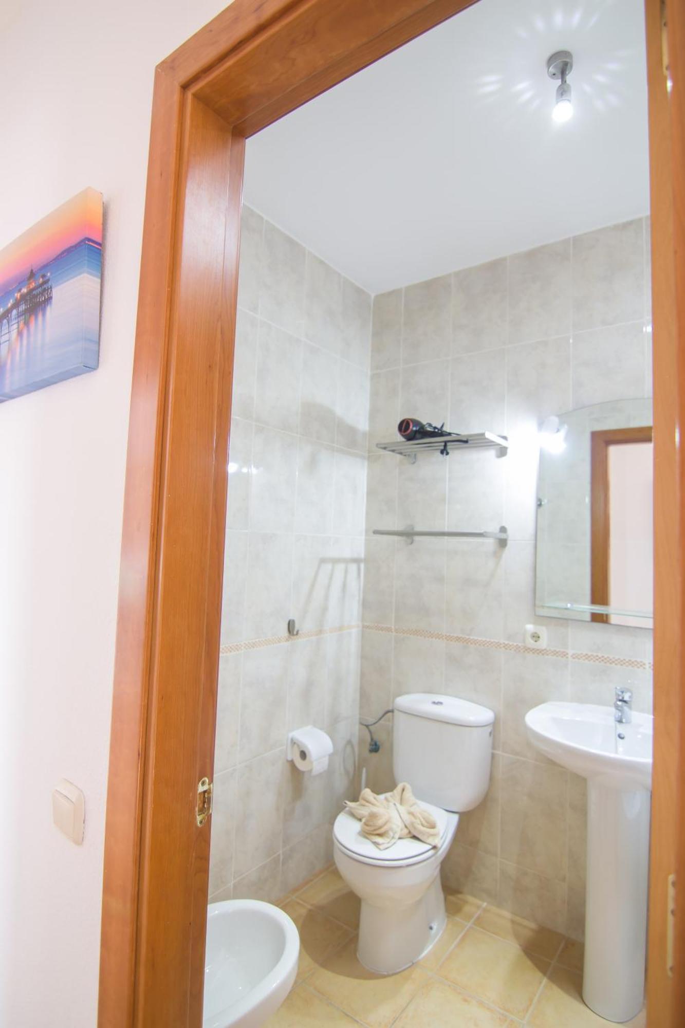 Anju De Tres Con Piscina