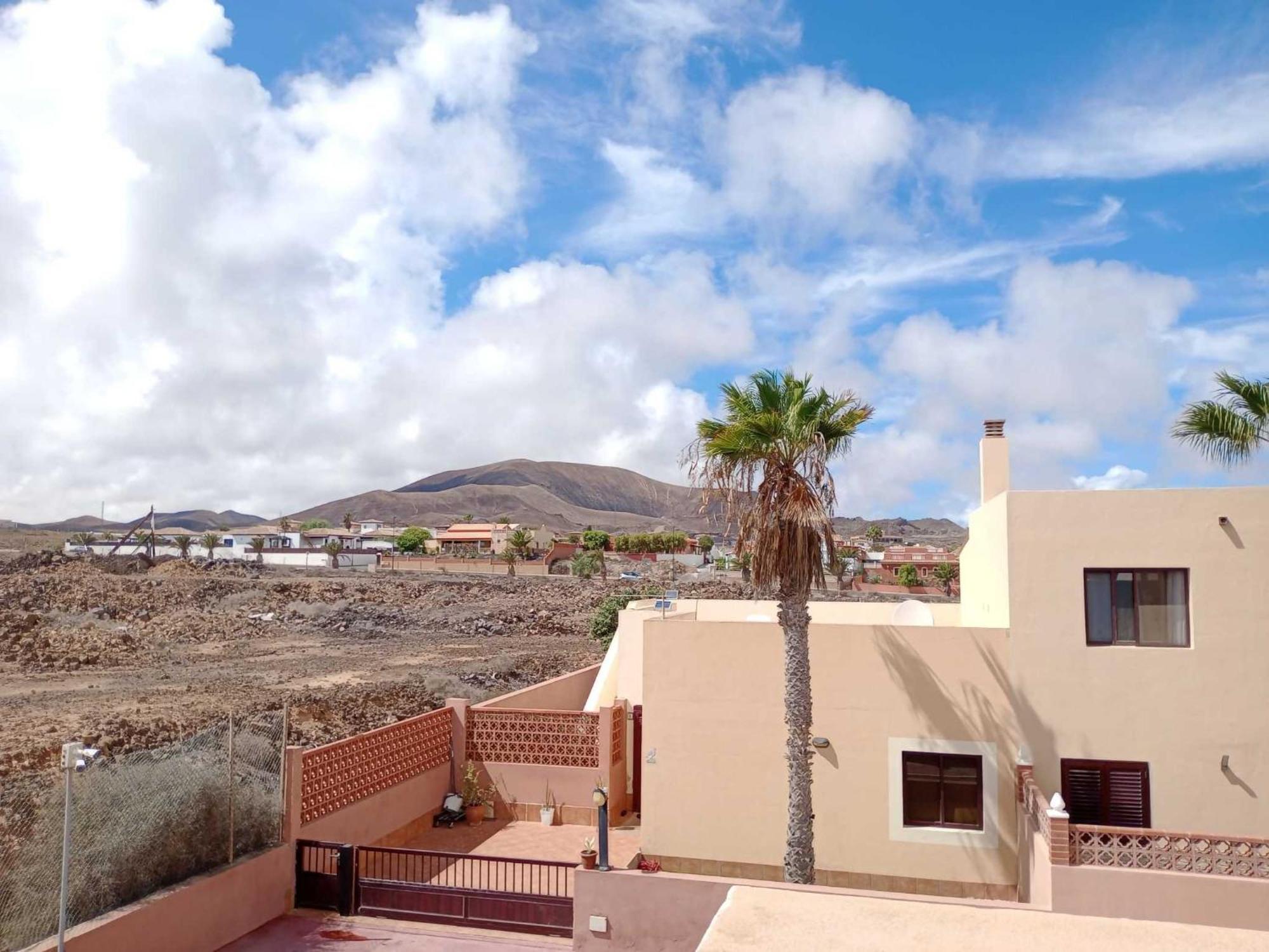 Al Alba Chill House Holiday home *