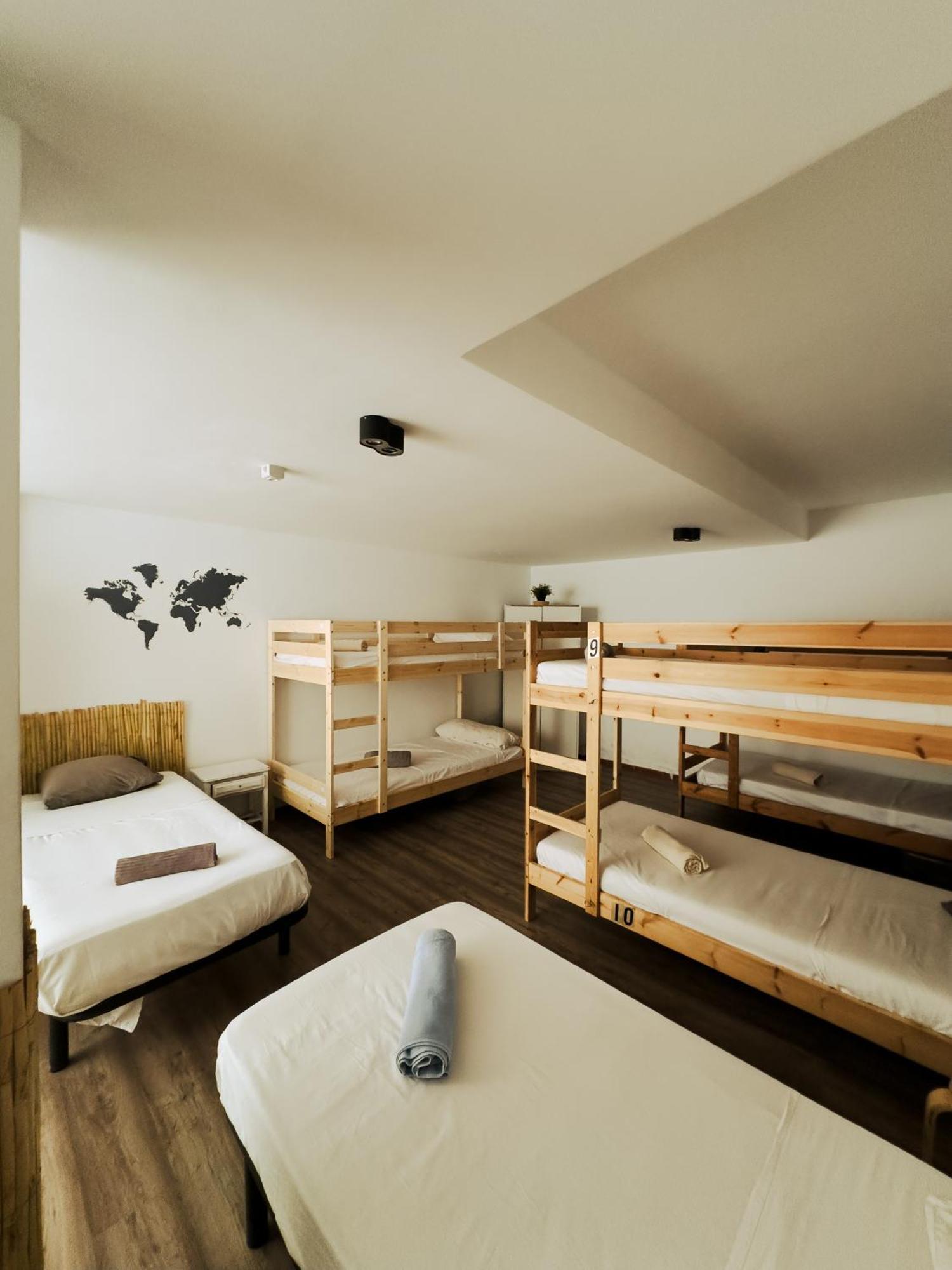 Surf&sleep Hostel