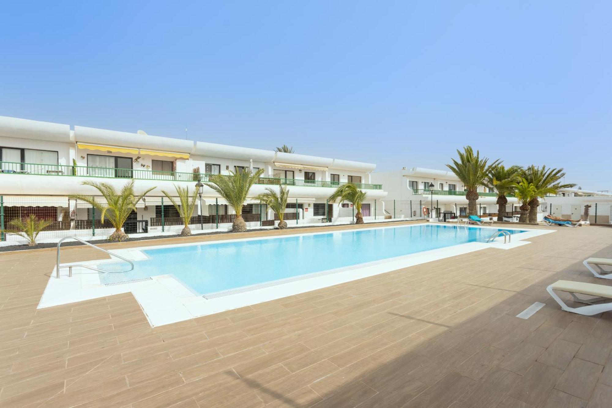 Home2book Oceans Of Calm Apt, Terrace & Pool * Corralejo
