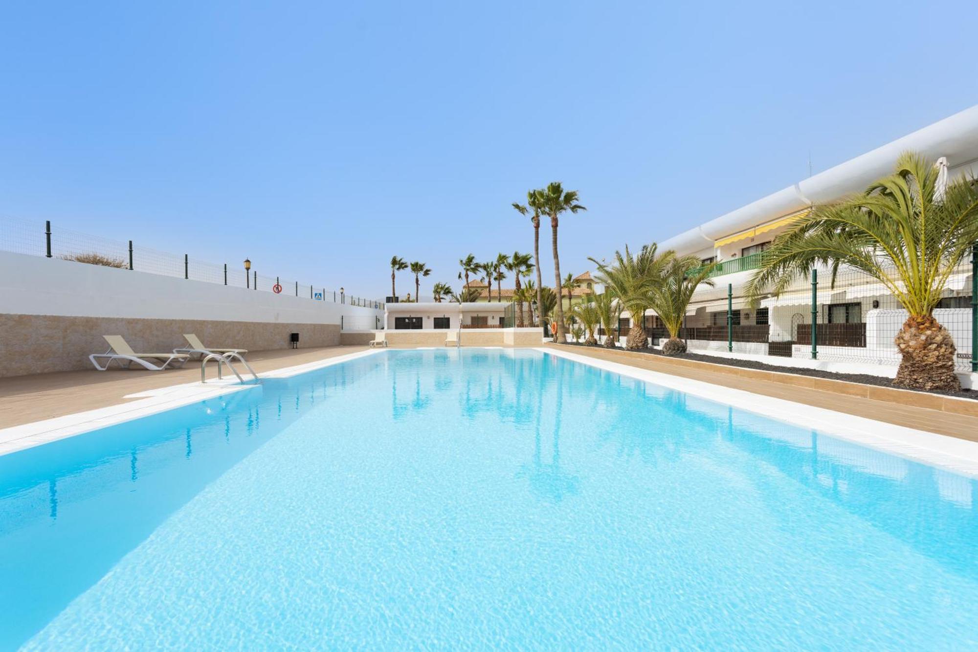 Apartment Home2book Oceans Of Calm Apt, Terrace & Pool *
