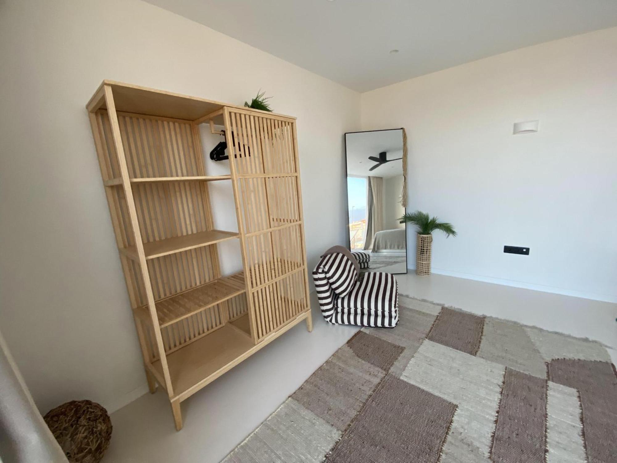 Casa Damar With Sea View & Heated Pool