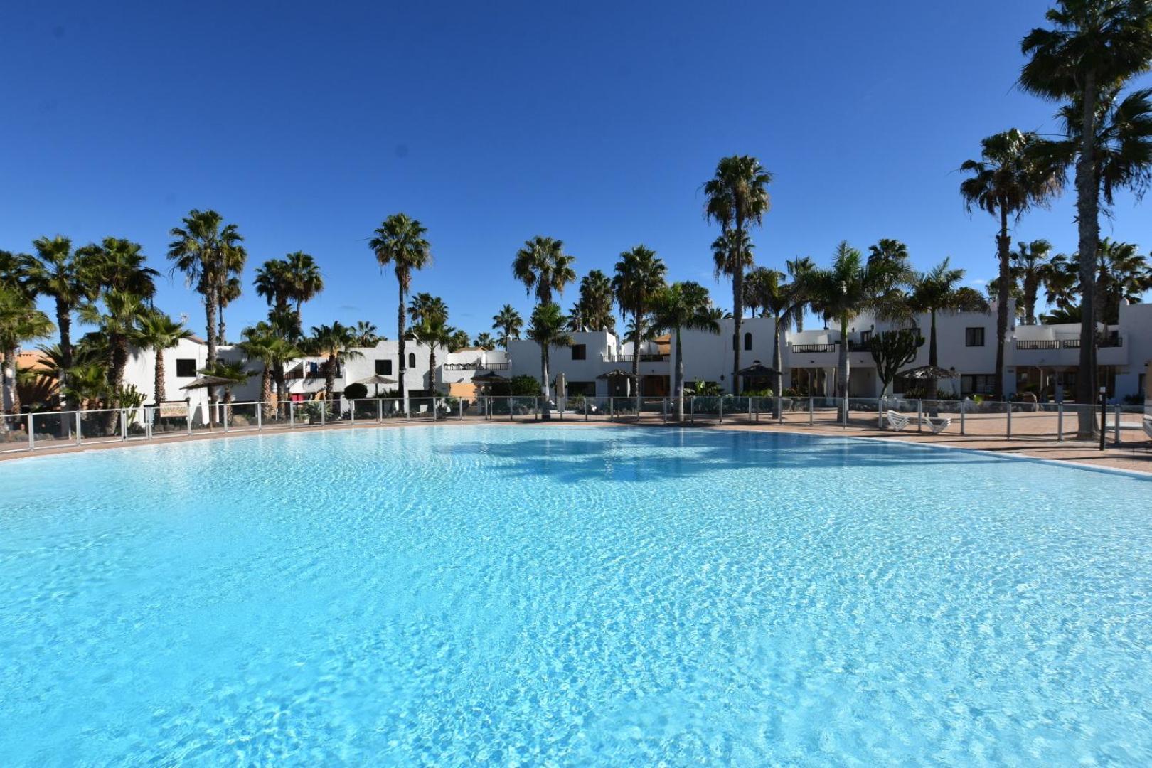 Book Jet - Oasis Dunas Relax & Maxi Pool