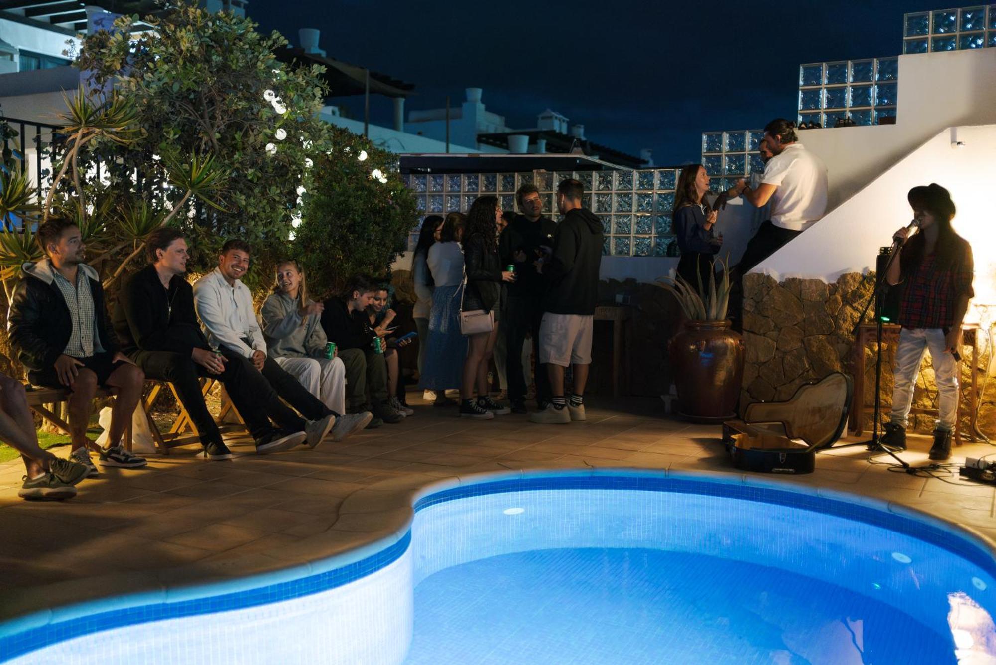 Casa de hóspedes Coco Surfhouse - Coworking Coliving Corralejo