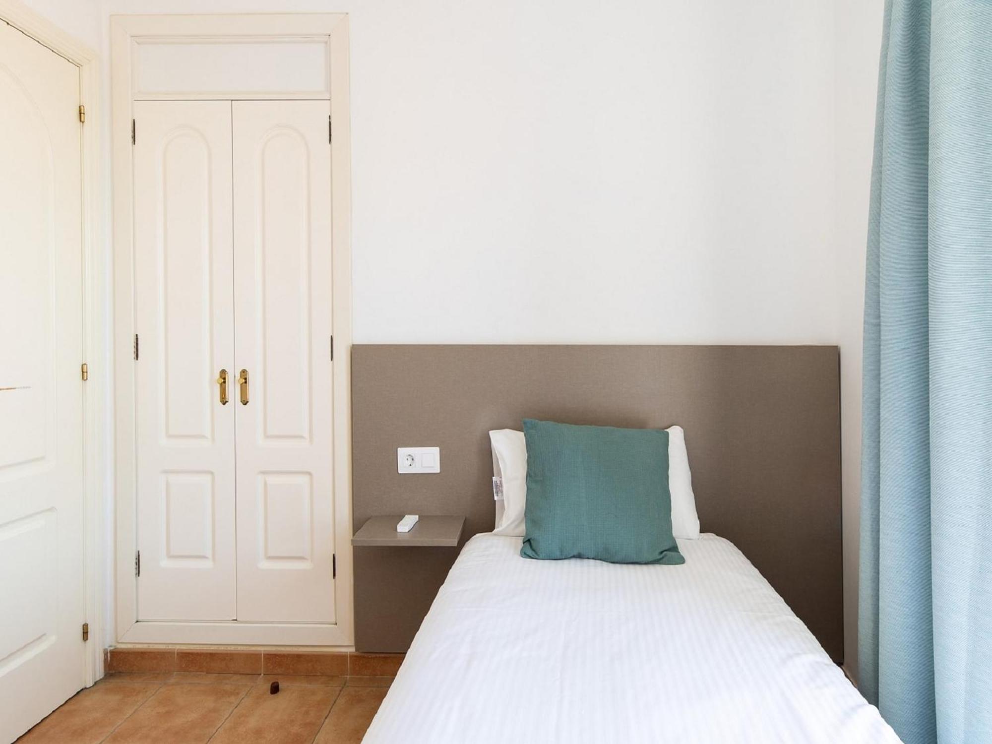 Inviting In - La Oliva Near The