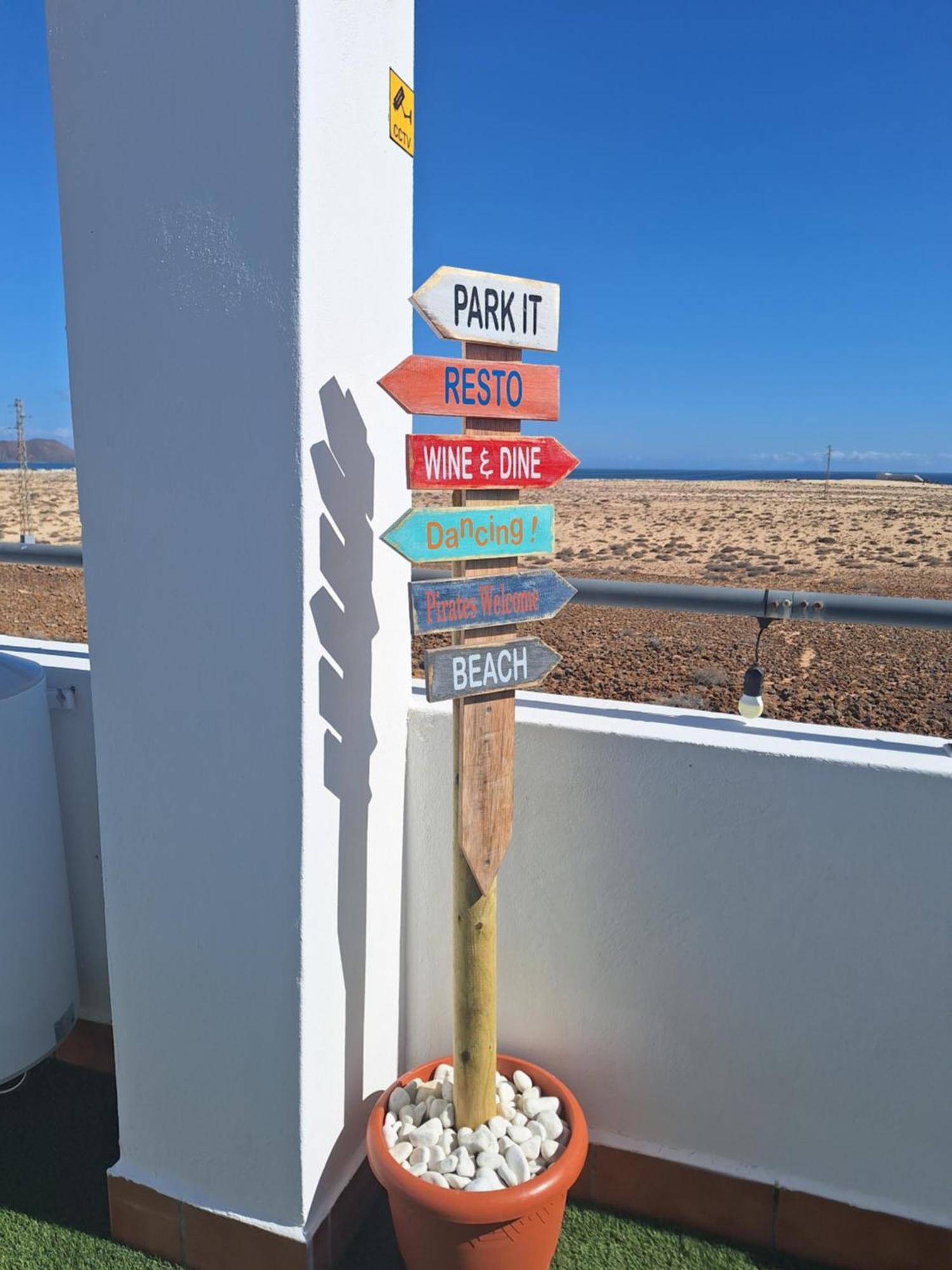 Villadunas - With Luxury Hot Tub * Corralejo