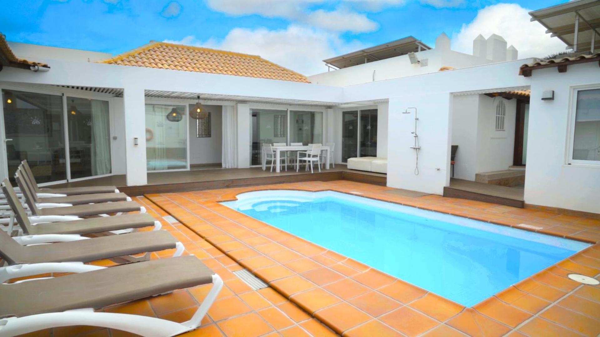Bonita Luxury Private Pool By Holidays