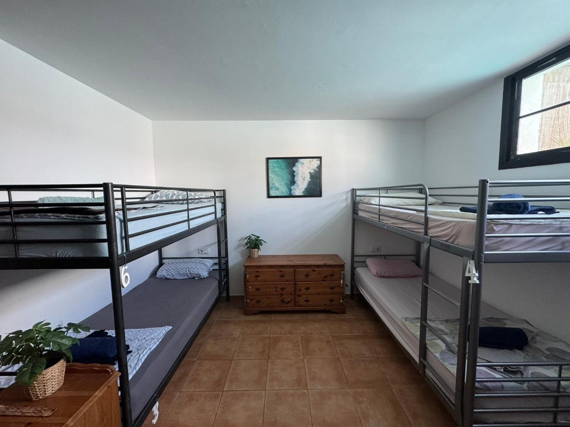 62 Hostel *