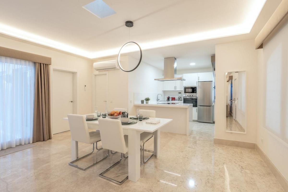 Exclusiva En Bahia Azul Villa *